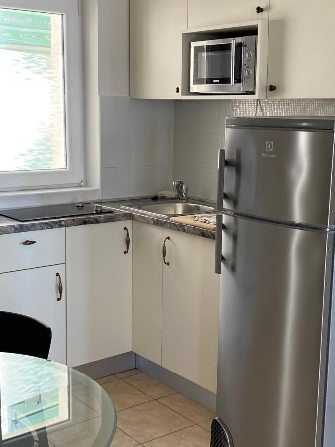 Villa Leo Beach Apartment Podgora Ngoại thất bức ảnh