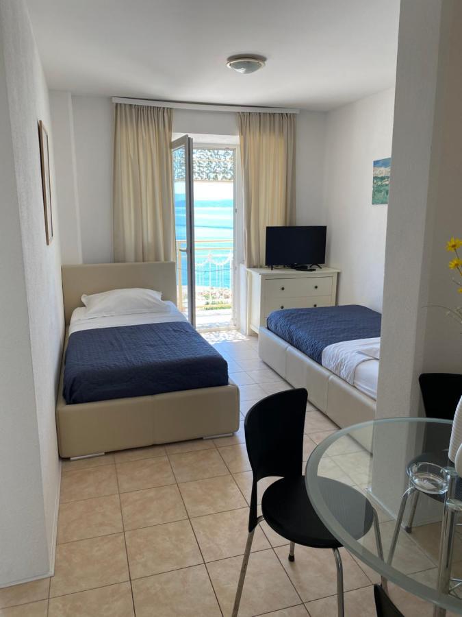 Villa Leo Beach Apartment Podgora Ngoại thất bức ảnh